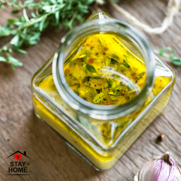 Simple Lemon Vinaigrette With Thyme Recipe!